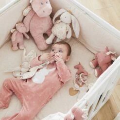 Doudou Pili Veloudoux Lina & Joy -Bébé Produits Boutique 5413042425666 5413042425666 4BaseMedia 550Wx550H