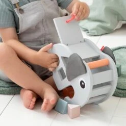 Done By Deer Boîte à Formes Elphee -Bébé Produits Boutique 550Wx550H 5712643045663 10