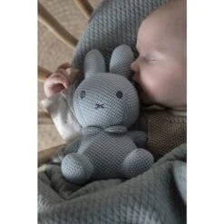 Peluche Miffy - Tricot -Bébé Produits Boutique 8713291666504 8713291666504 7BaseMedia 550Wx550H